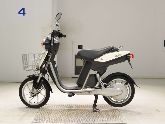 Yamaha EC-03
