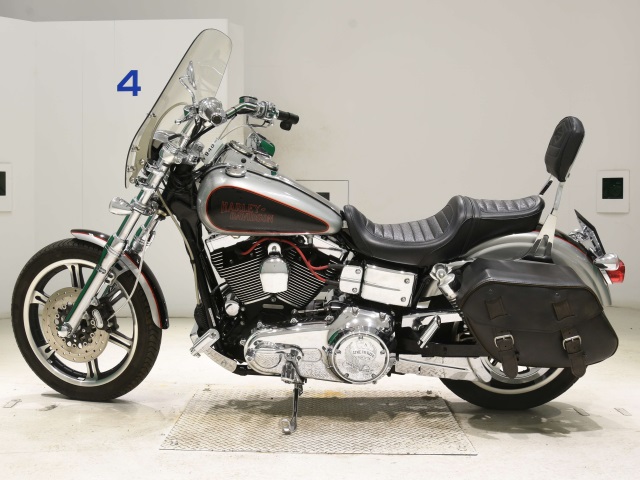 Harley-Davidson HARLEY FXDL1580