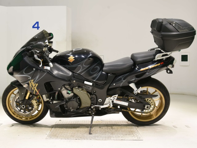 Suzuki GSX1300R HAYABUSA