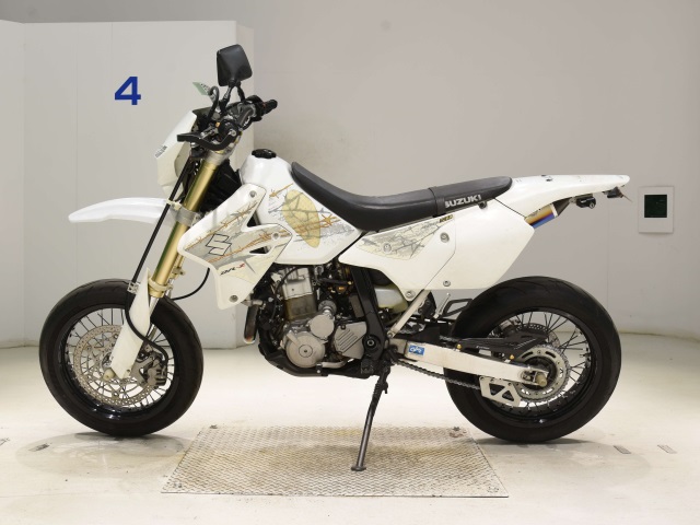 Suzuki DR-Z400SM