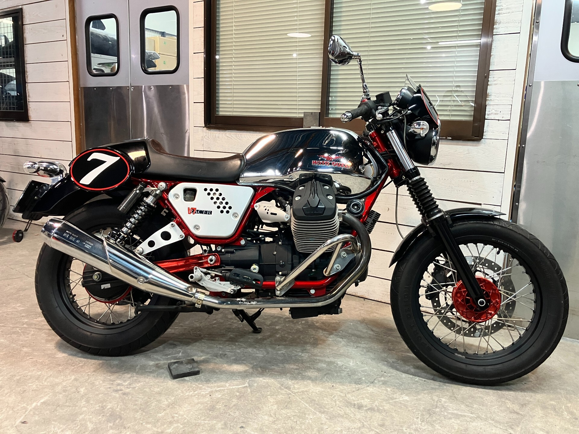 MOTO GUZZI MOTO GUZZI V7 RACER