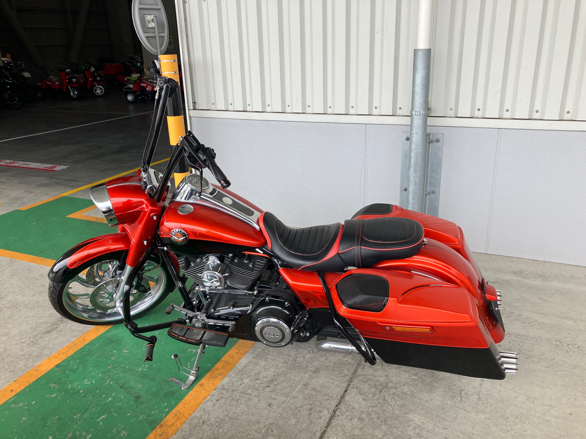 Harley-Davidson HARLEY FLHRSE1800CVO