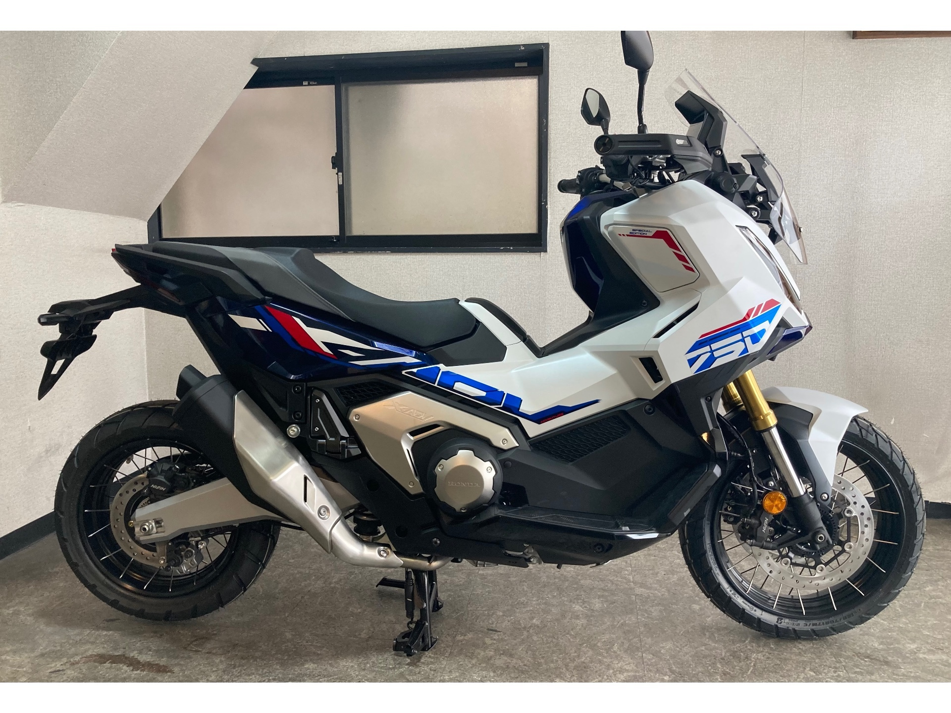 OTHER X-ADV