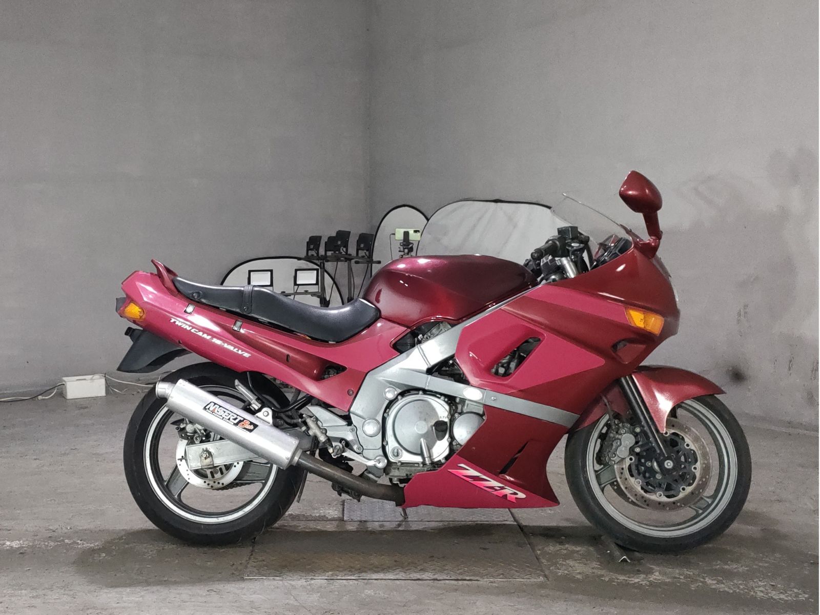 Kawasaki ZZR400