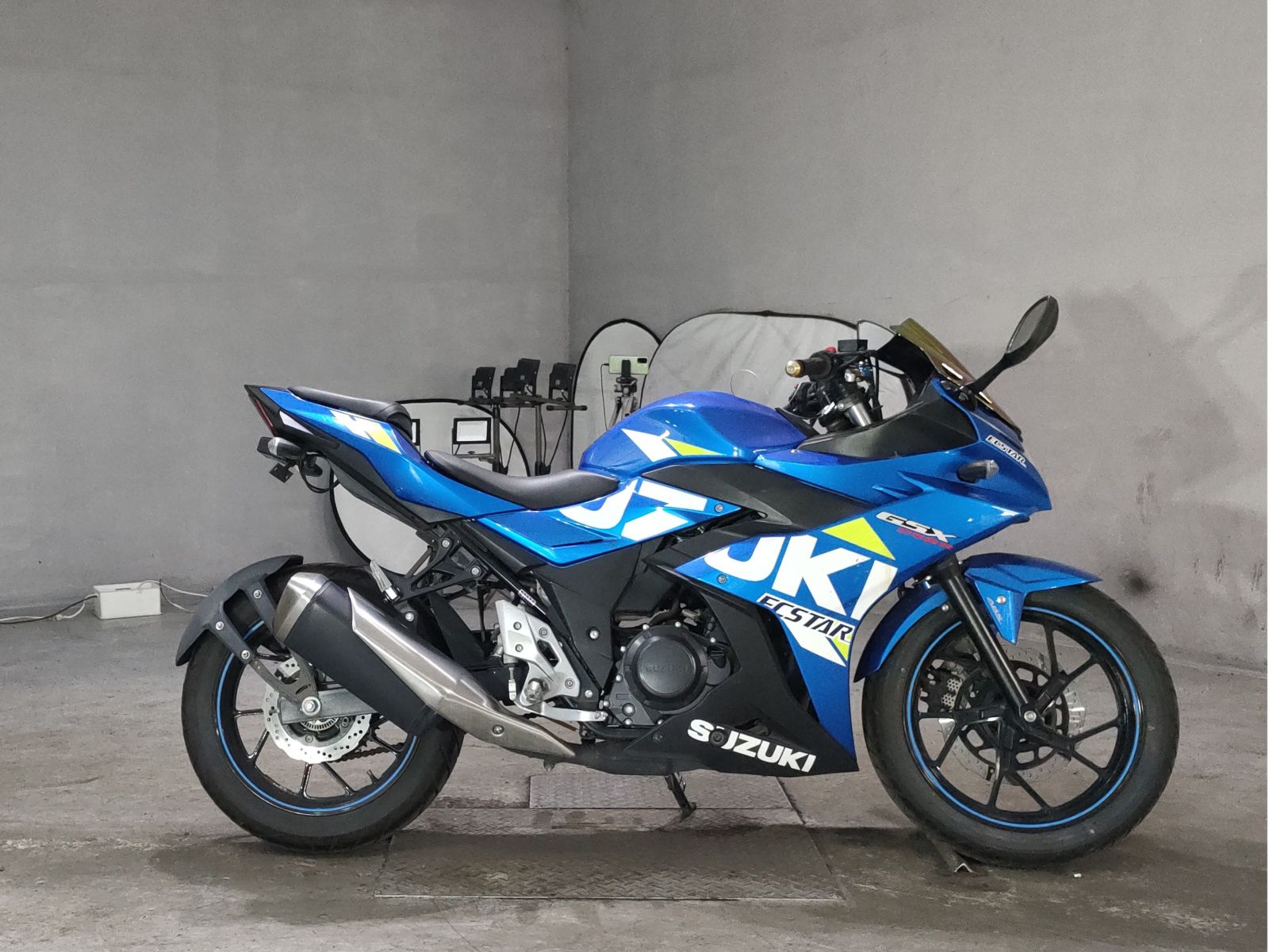 Suzuki GSX250R