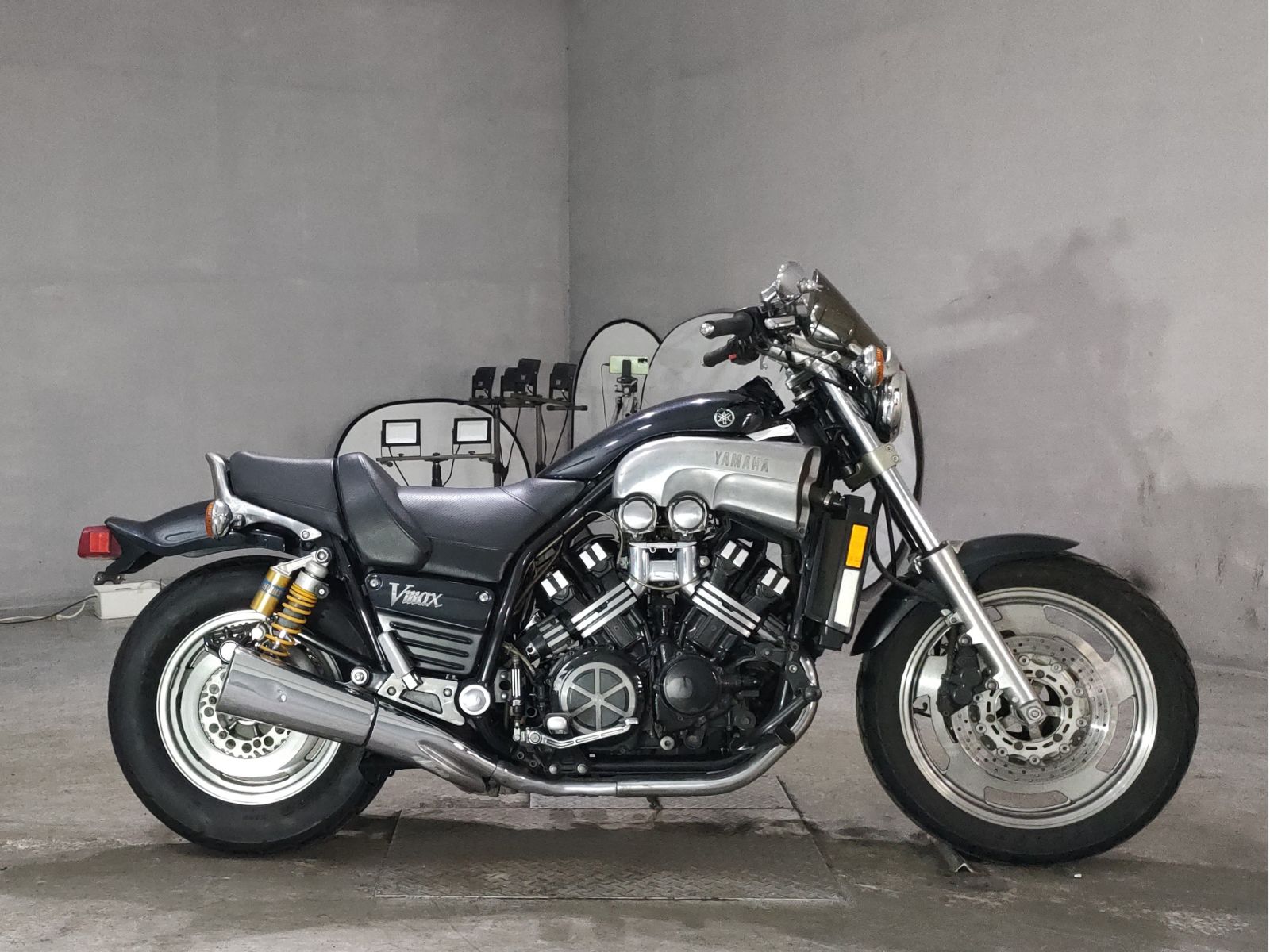 Yamaha V-MAX