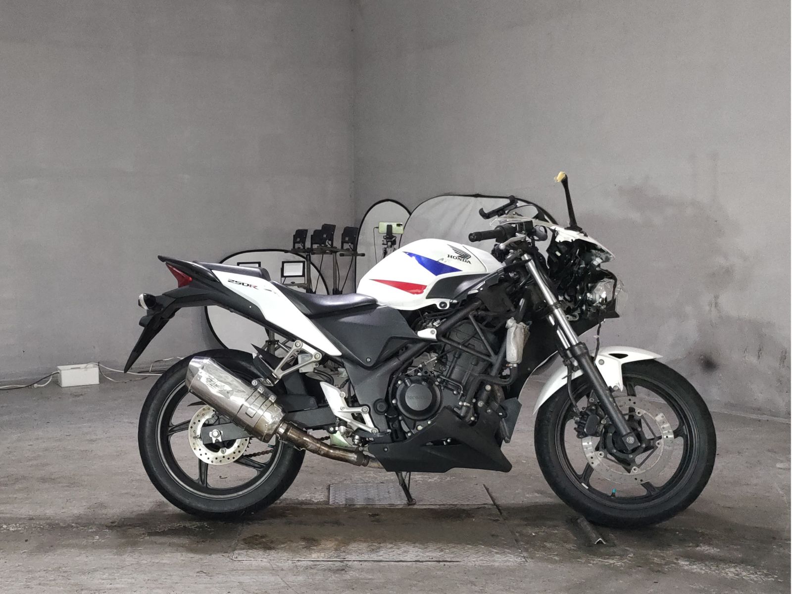 Honda CBR250R