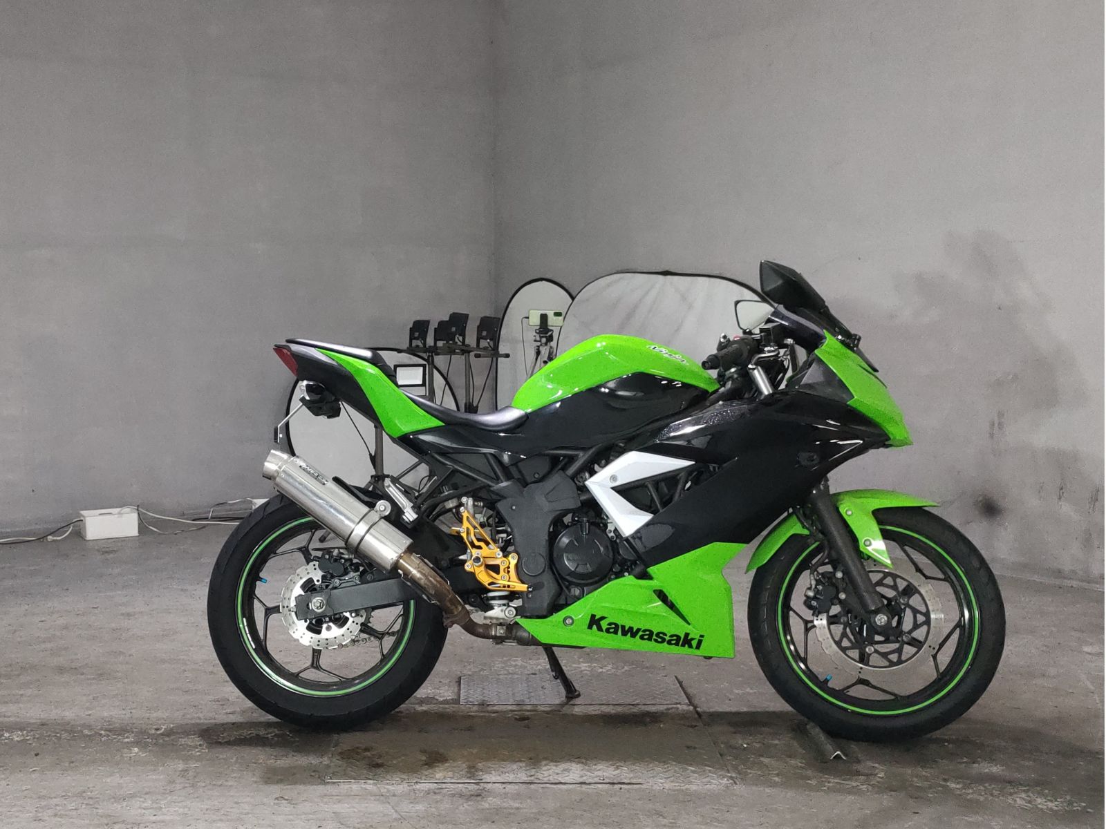 Kawasaki NINJA250SL