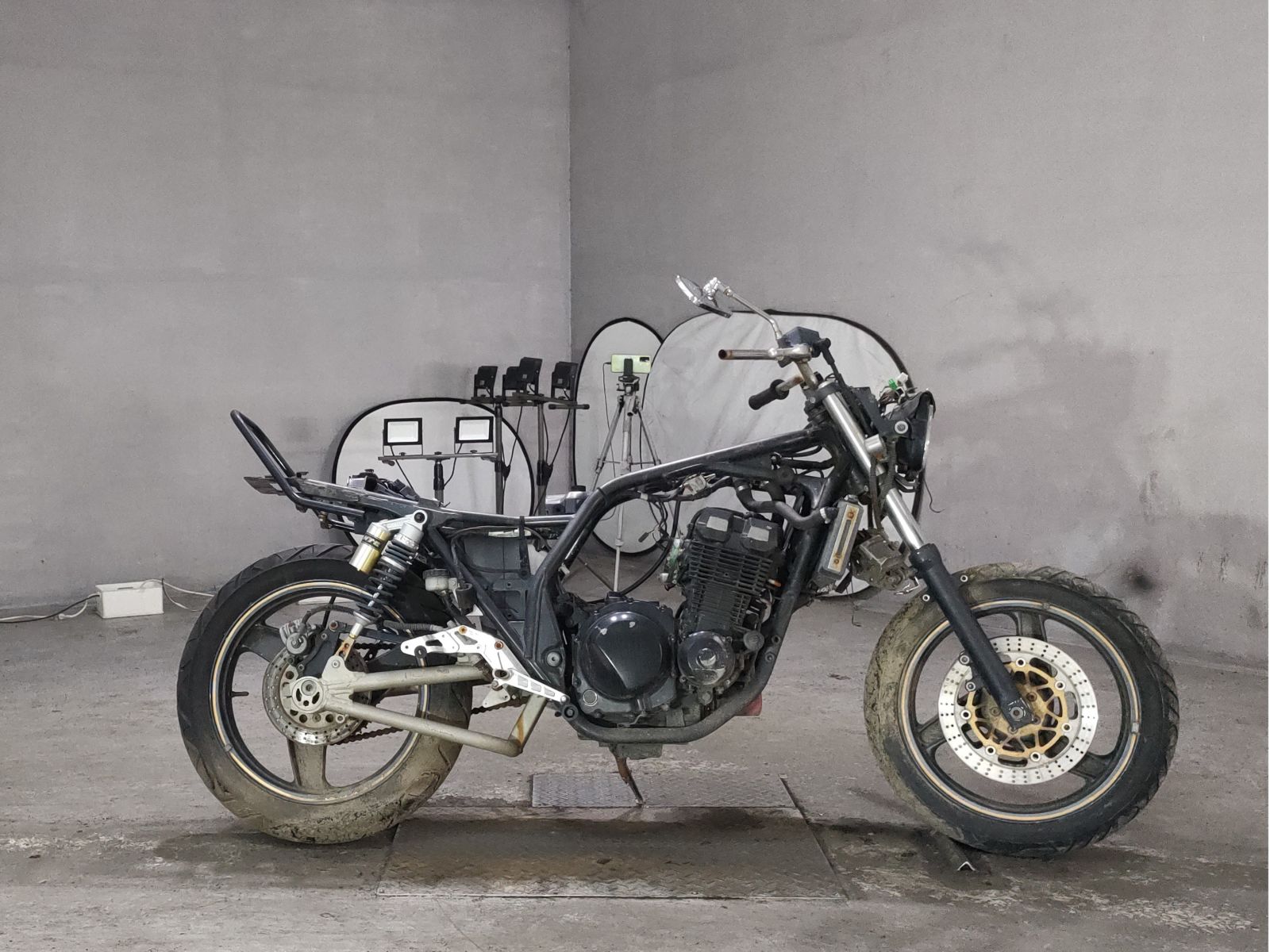 Kawasaki ZRX400