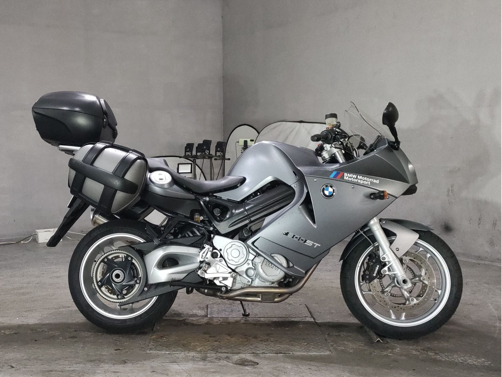 BMW BMW F800ST