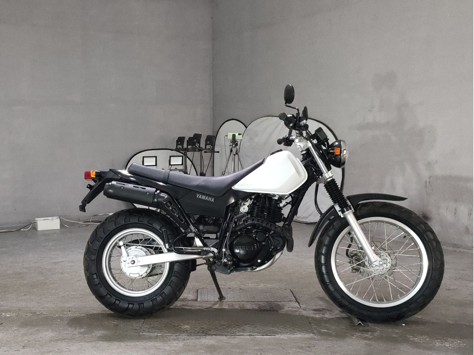 Yamaha TW225