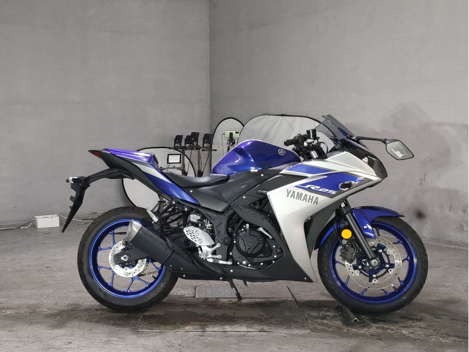 Yamaha YZF-R25