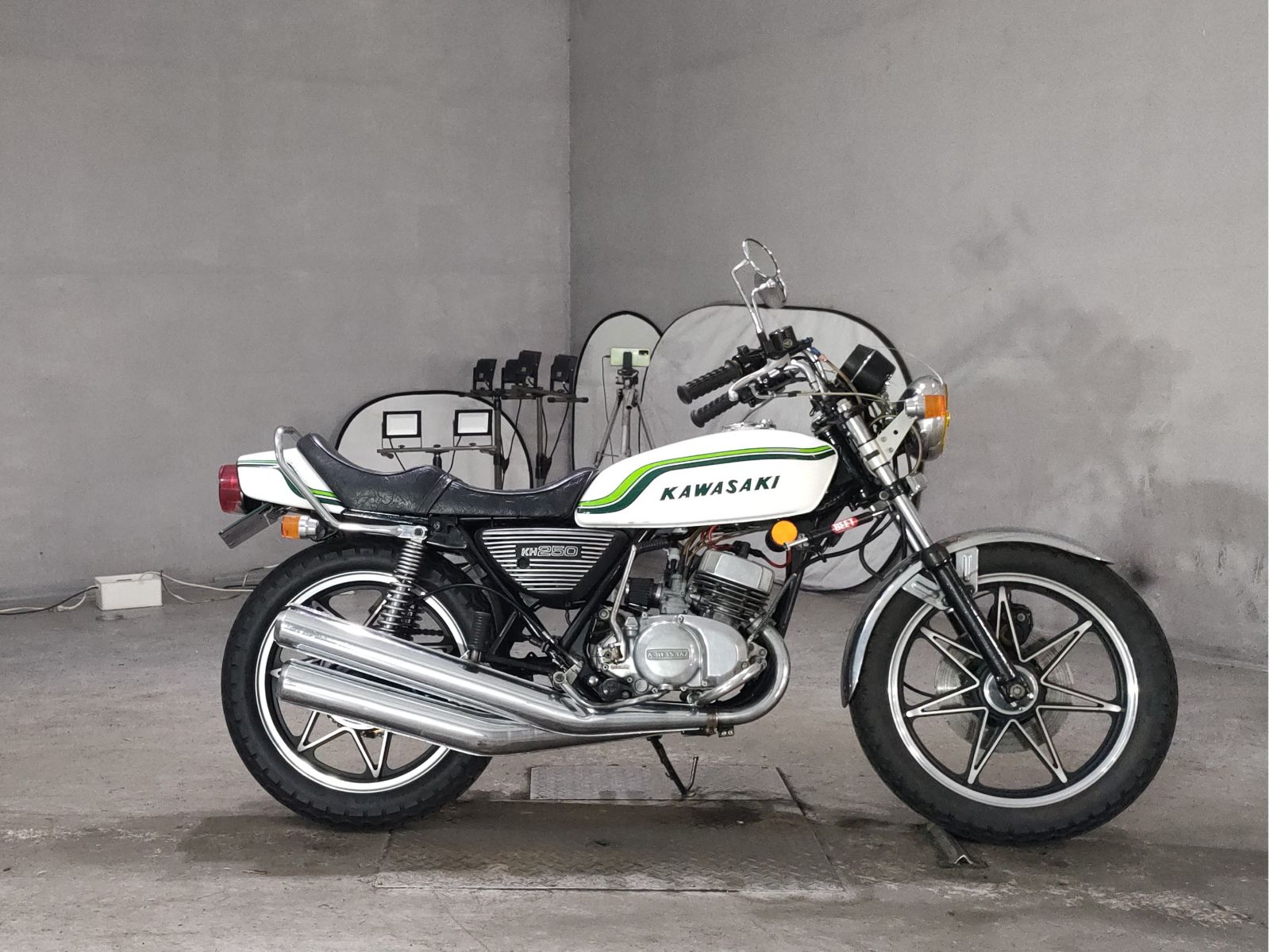 Kawasaki KH250