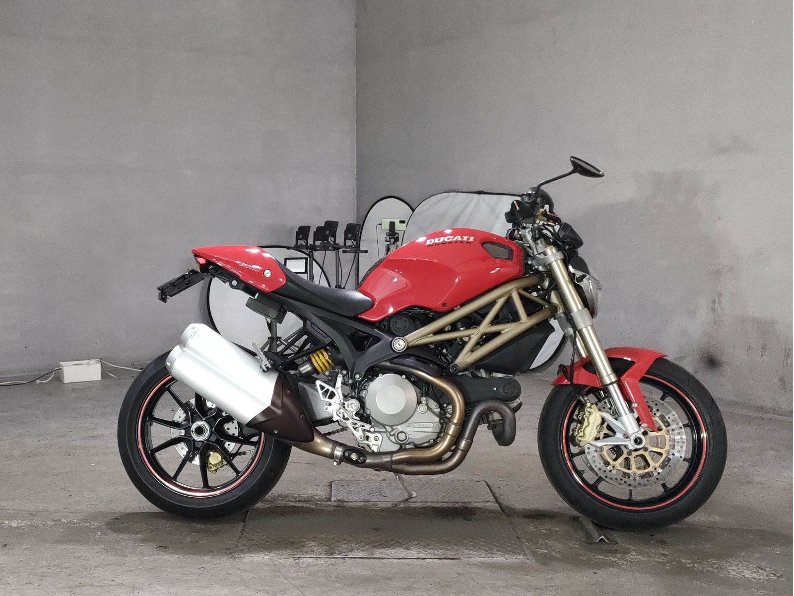 OTHER DUCATI MONSTAR 1100EVO