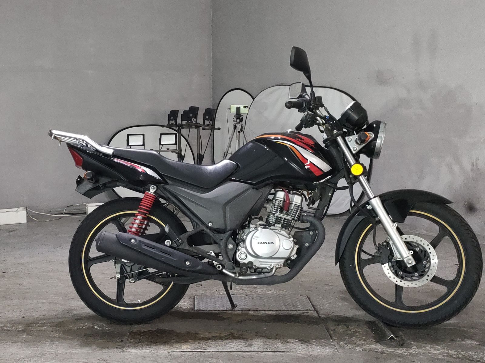 Honda CBF125