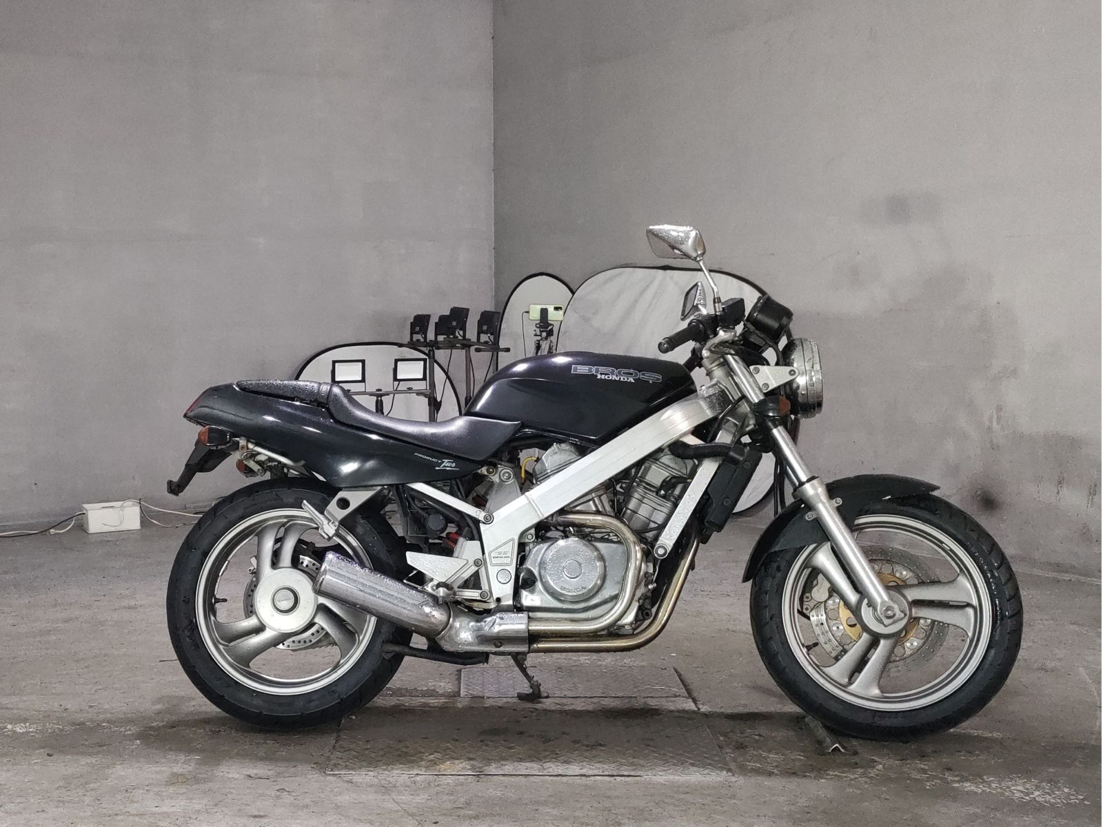Honda BROS 400