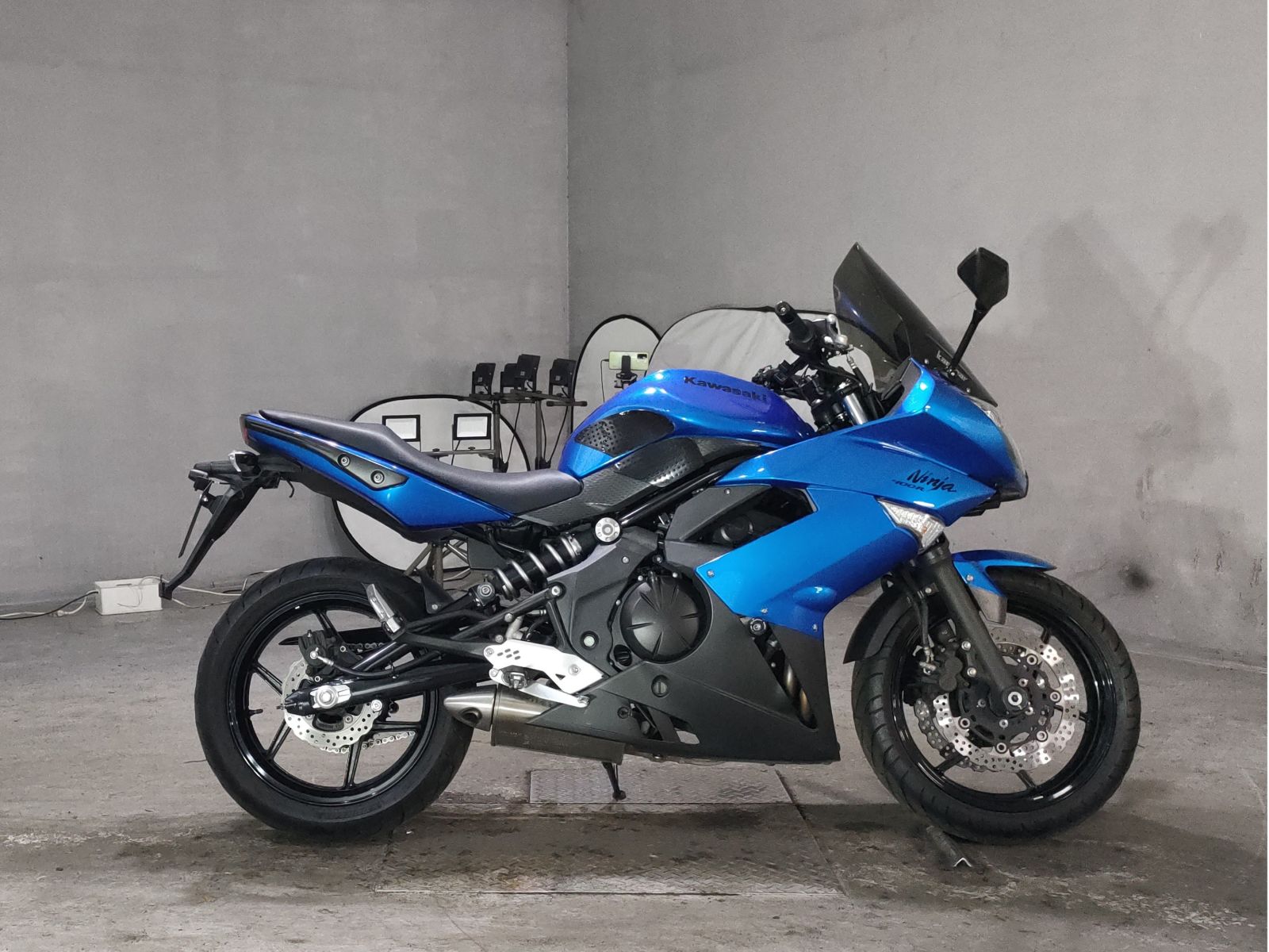 Kawasaki NINJA400R