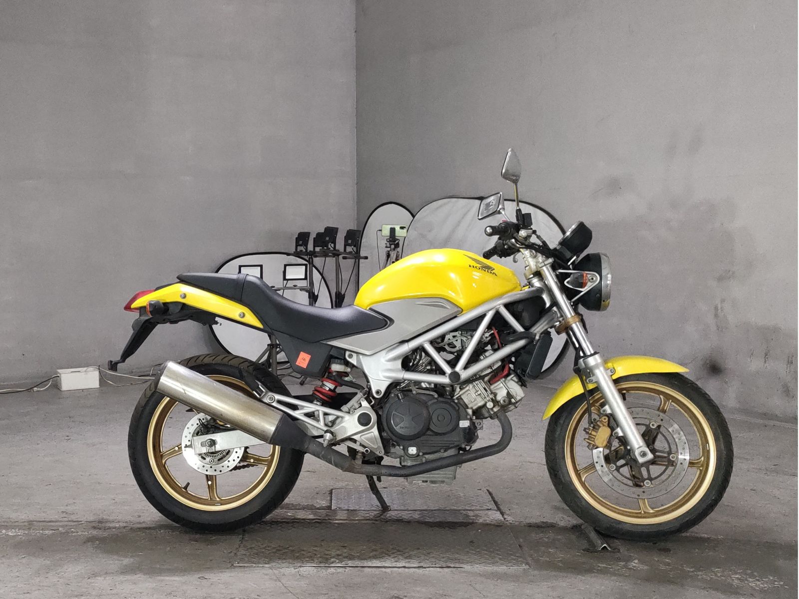 Honda VTR250