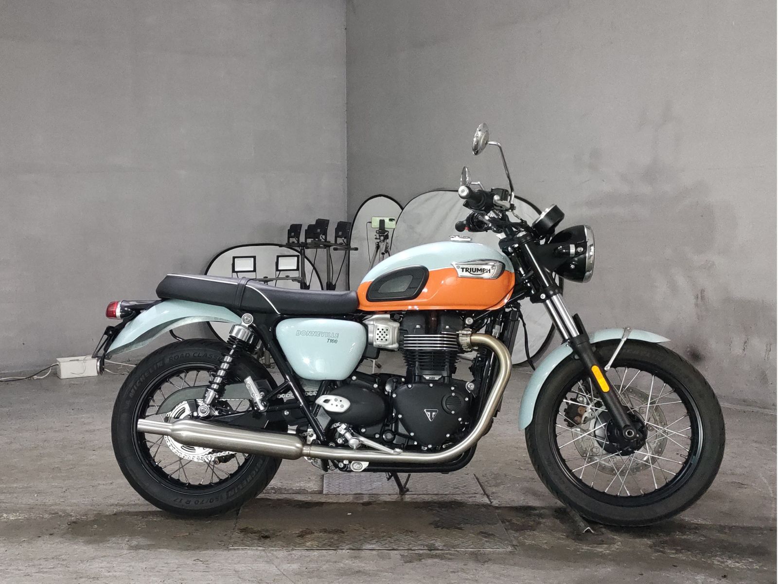 Triumph TRIUMPH BONNEVILLE T100