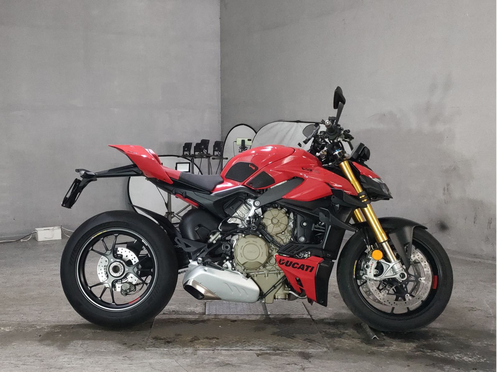 OTHER DUCATI STREET FIGHTER V4S