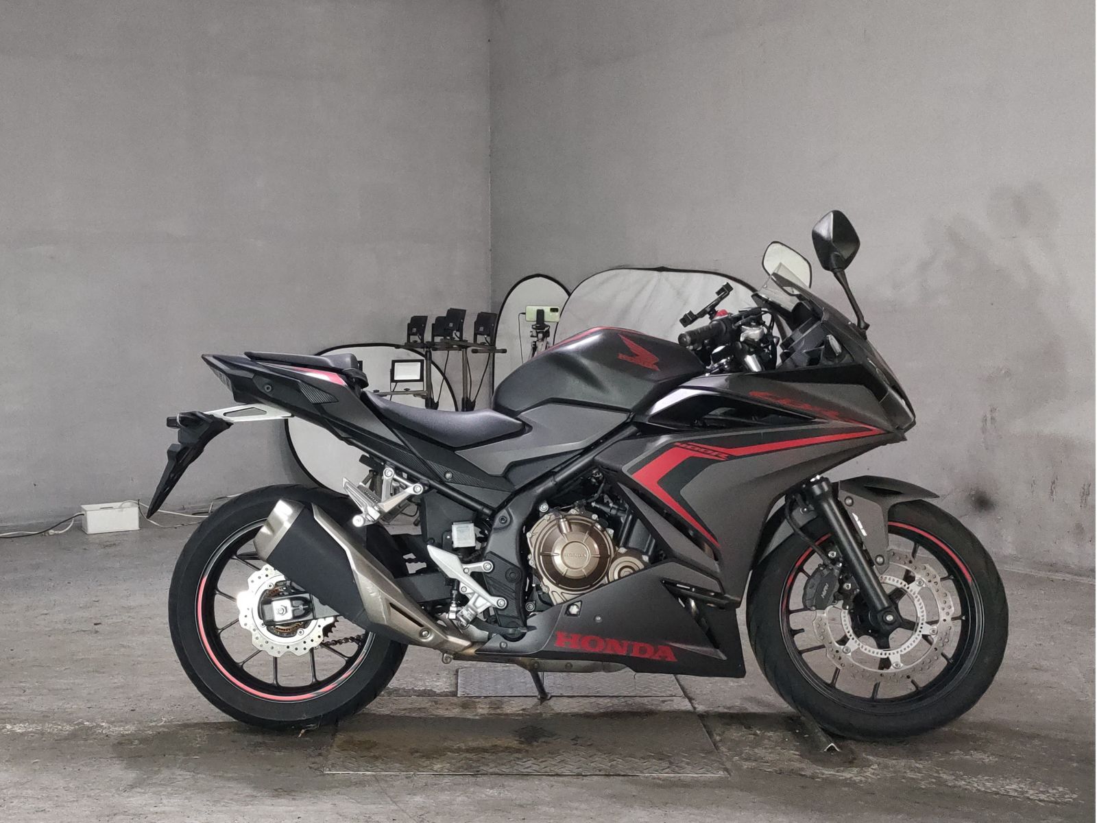 Honda CBR400R