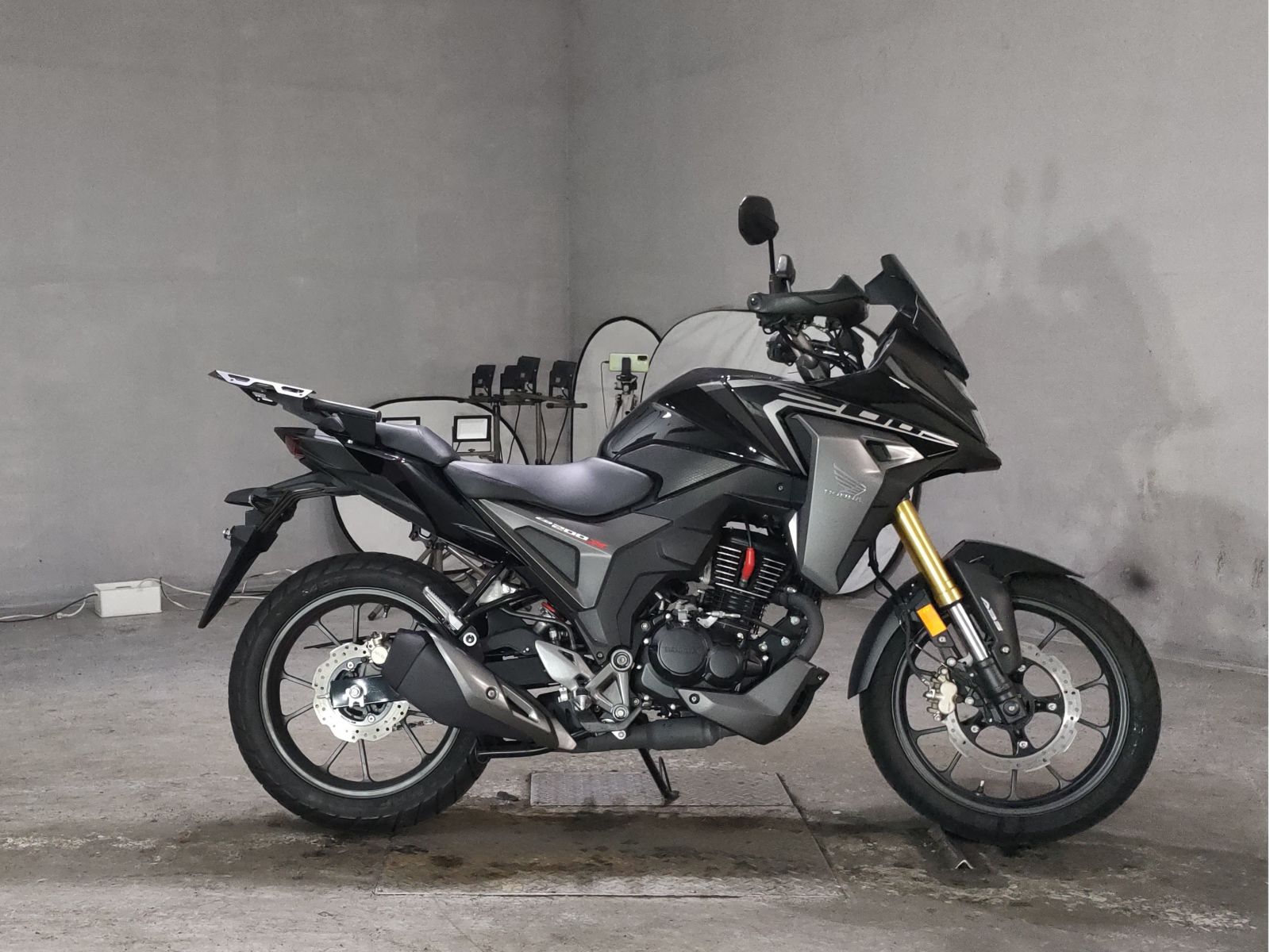 OTHER CB200X