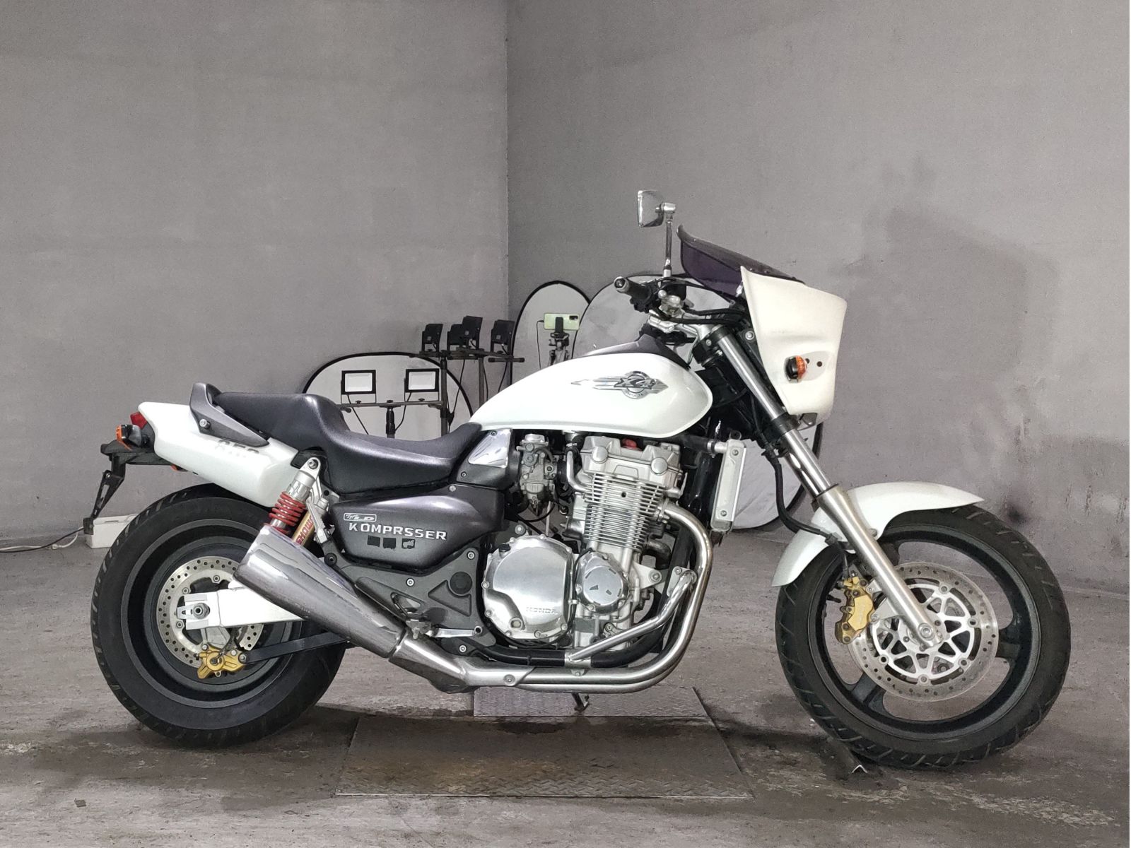 Honda X4LD