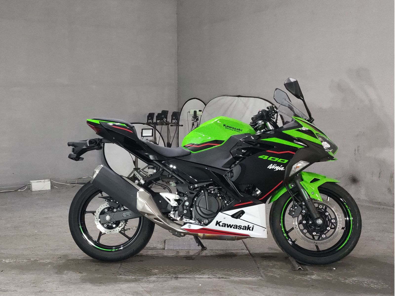 Kawasaki NINJA400