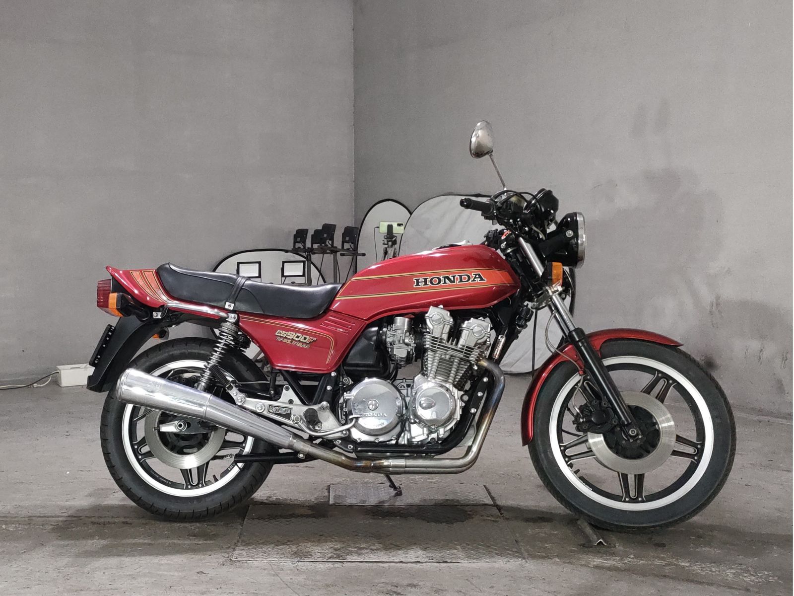 Honda CB900F