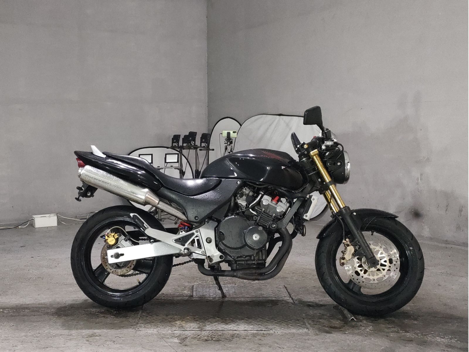 Honda HORNET250