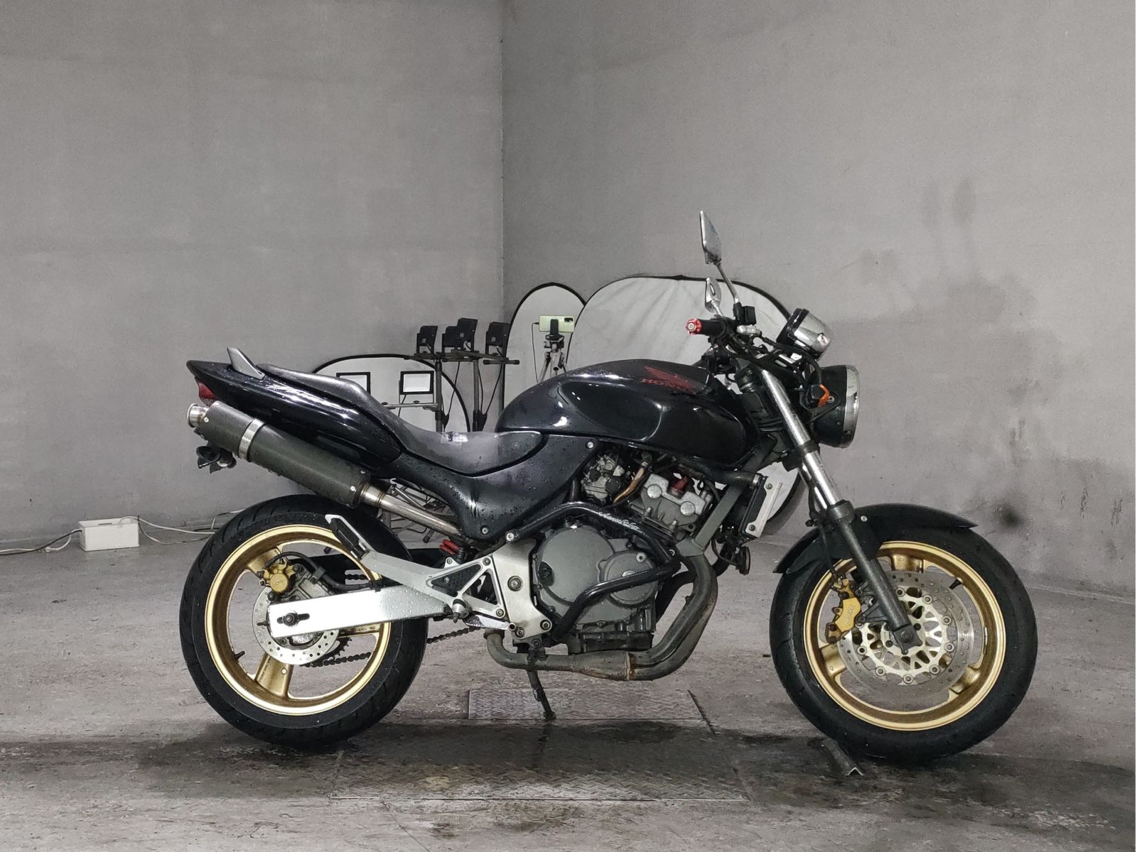 Honda HORNET250