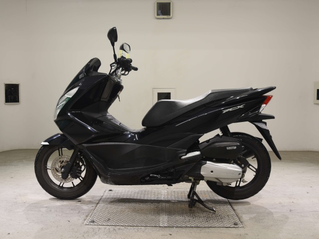 Honda PCX125-2