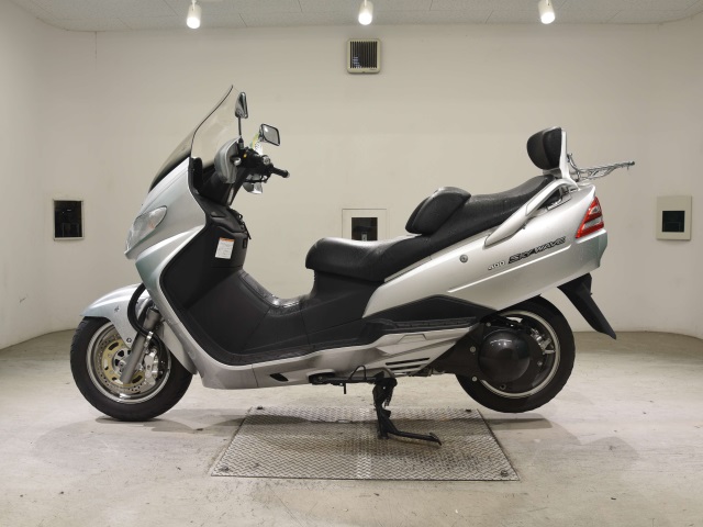 Suzuki SKYWAVE 400