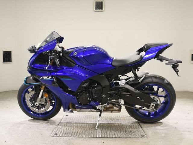 Yamaha YZF-R1