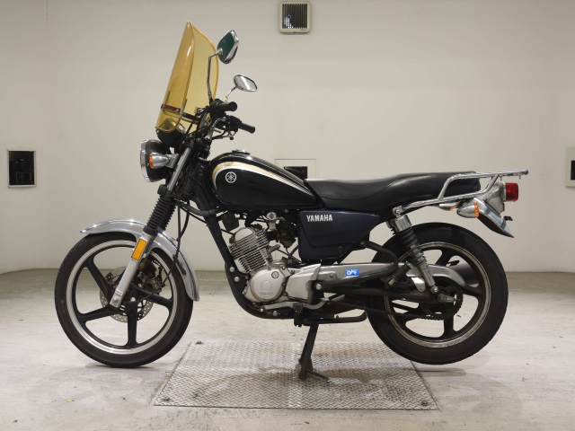 Yamaha YB125SP