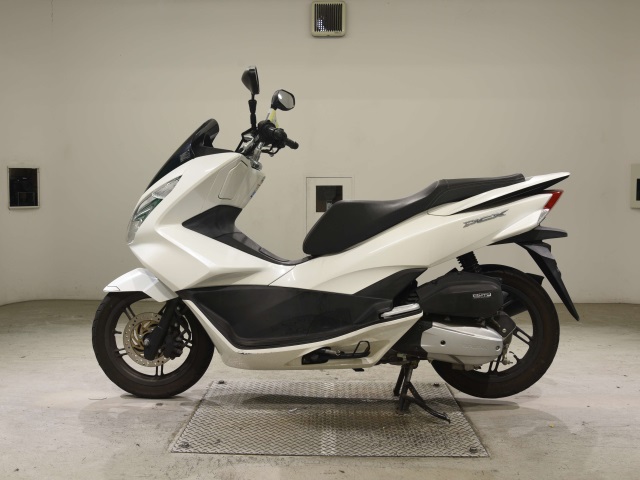 Honda PCX125-2