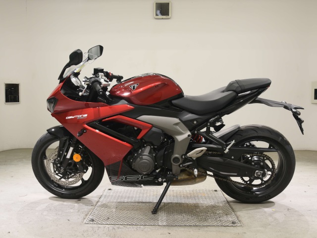 OTHER TRIUMPH DAYTONA 660