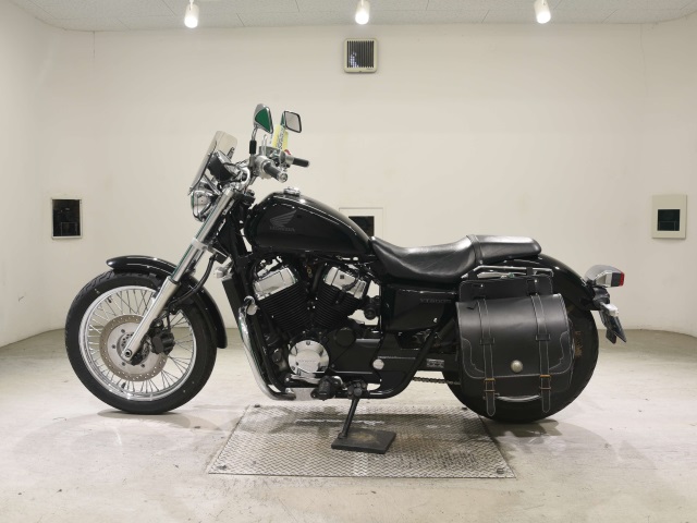 Honda VT400S