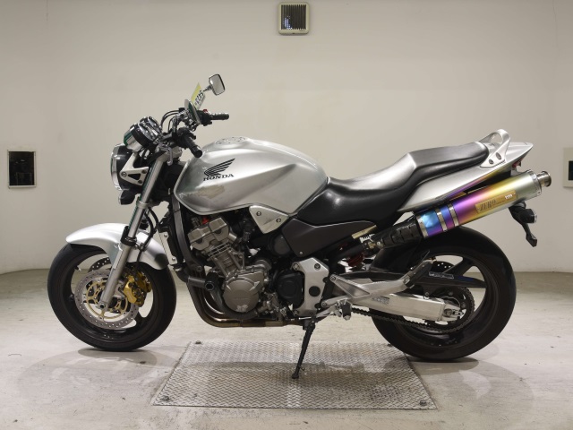 Honda HORNET900