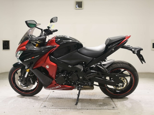 Suzuki GSX-S1000F