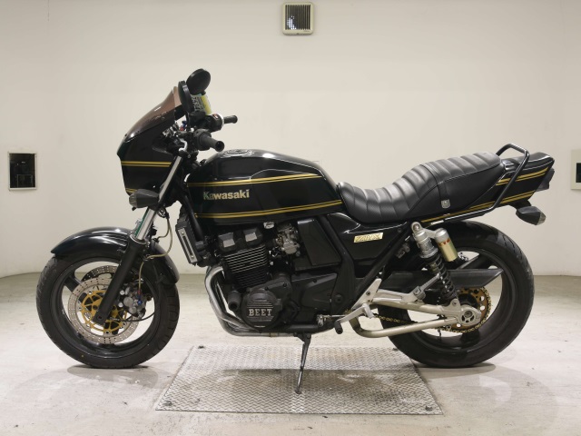 Kawasaki ZRX400