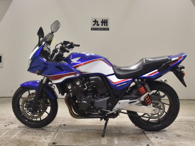 Honda CB400SFV-4 BOLDORABS