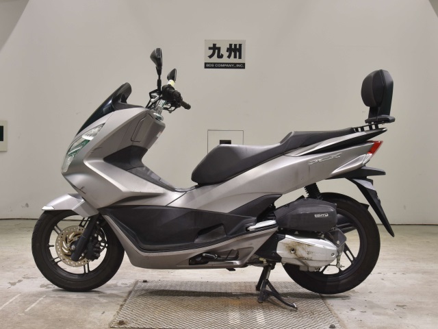 Honda PCX125-2