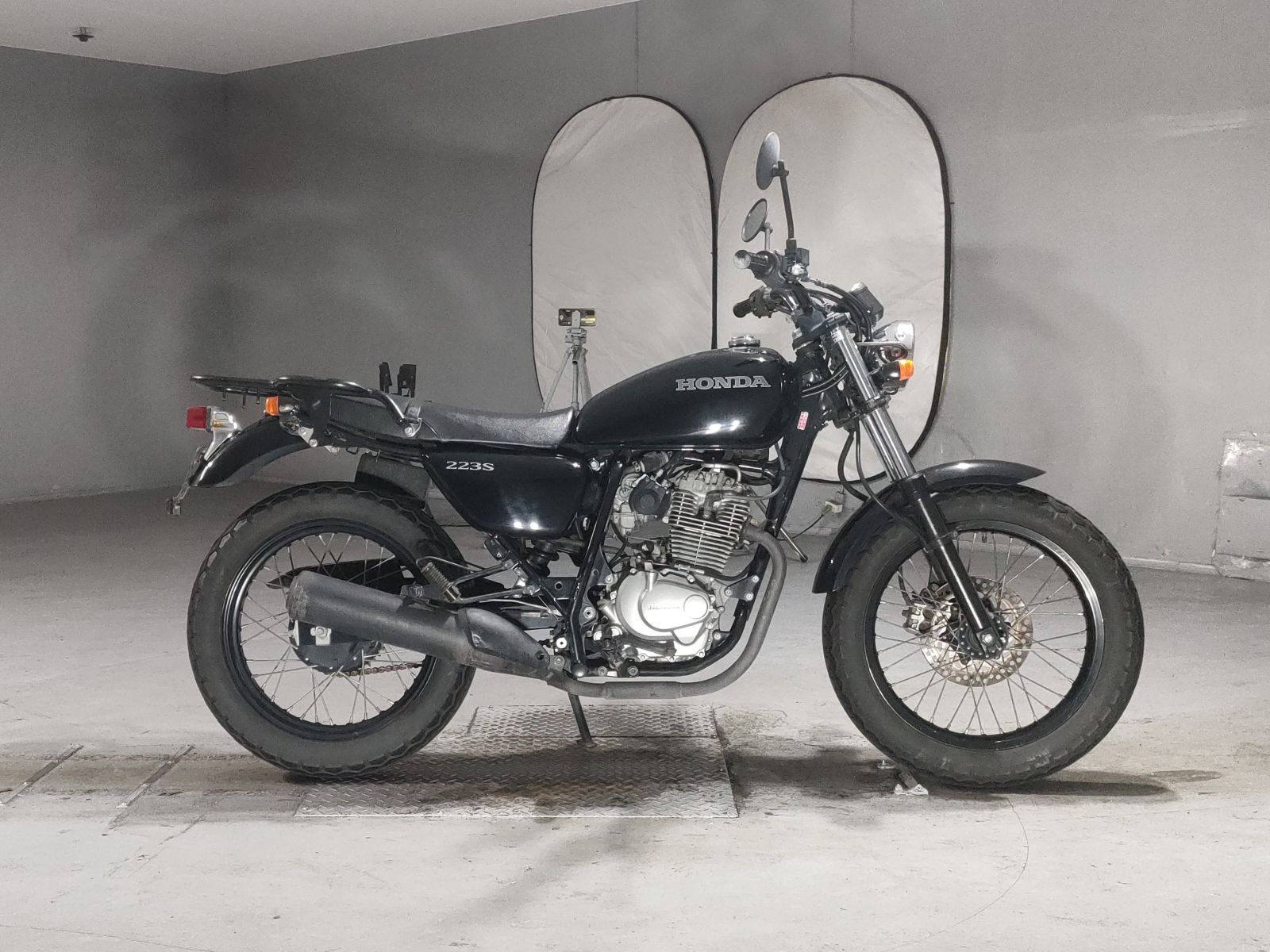 Honda CB223S