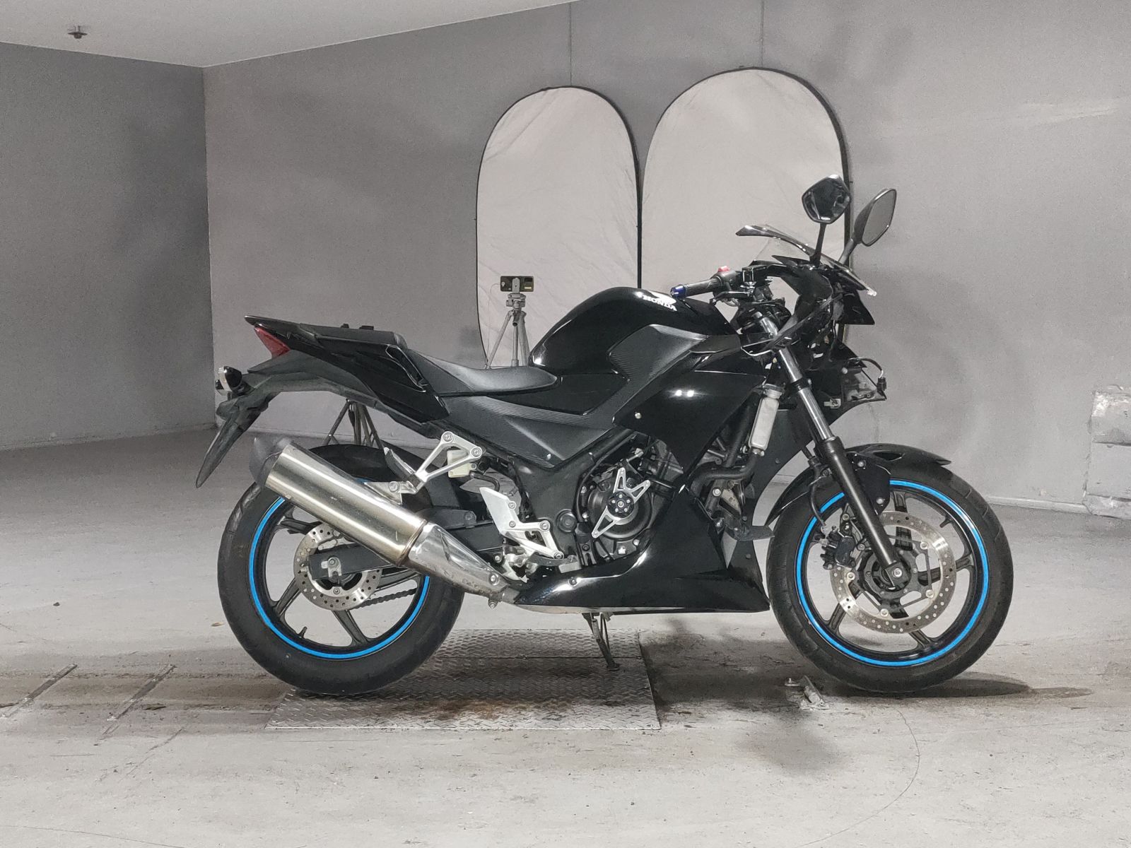 Honda CBR250R