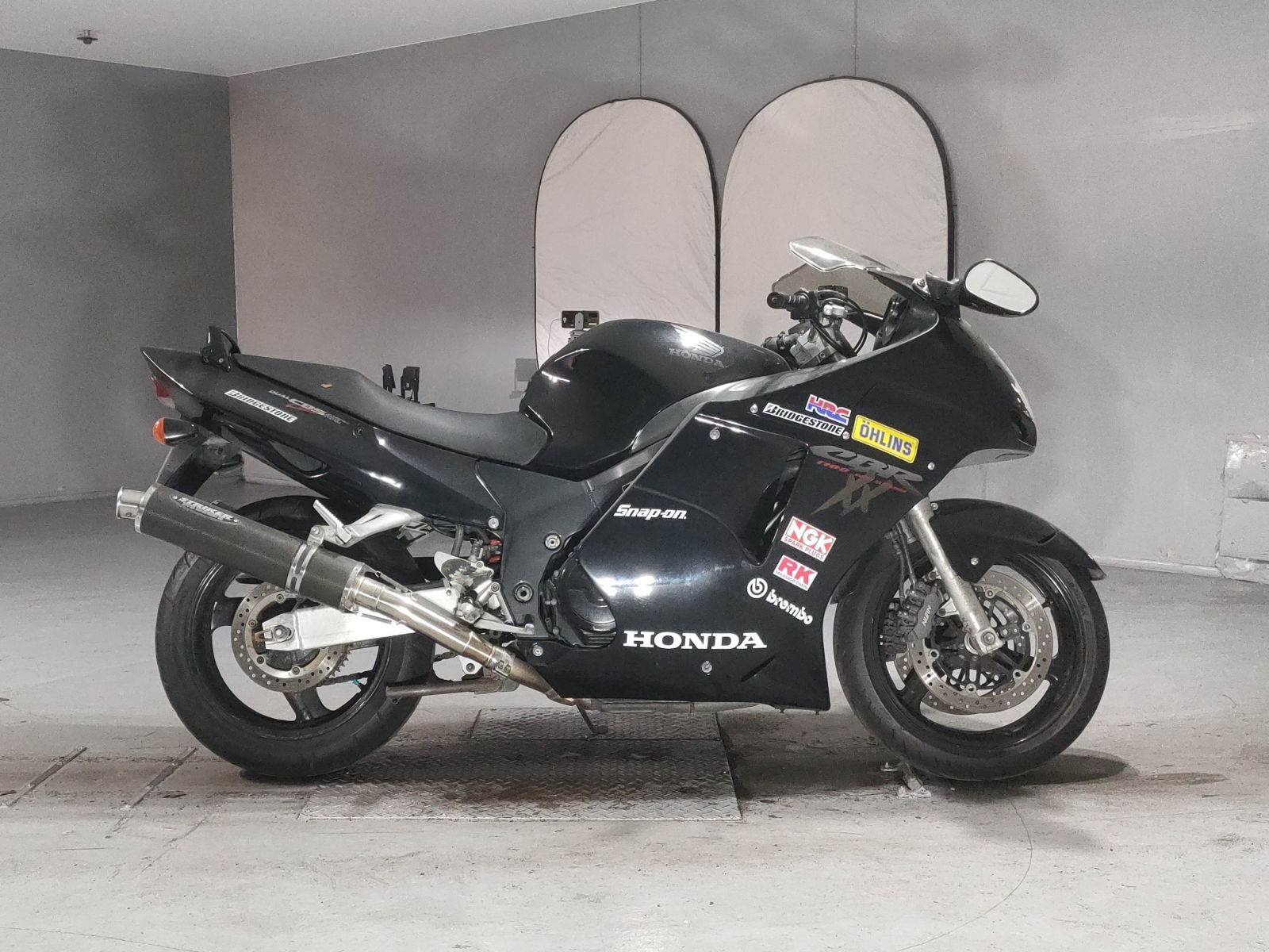 Honda CBR1100XX