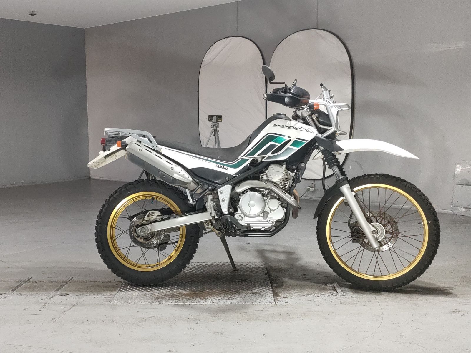 Yamaha SEROW 250