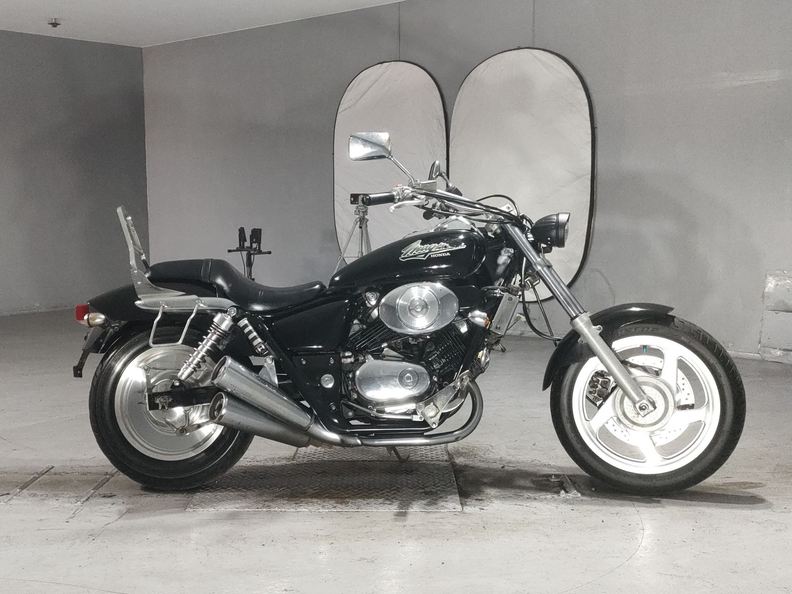 Honda MAGNA 250