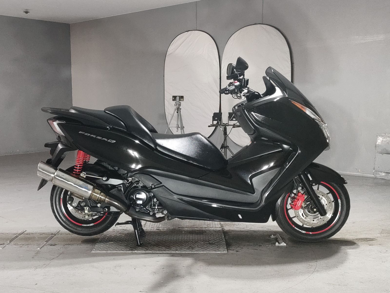 Honda FORZA