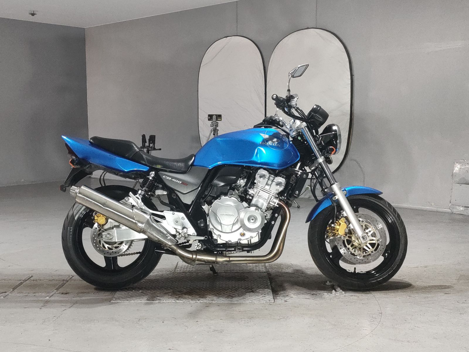 Honda CB400SF TRAINING CAR